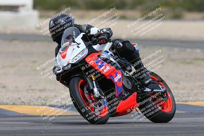 media/Mar-14-2024-Racers Edge (Thu) [[4dba5072a2]]/B Group/Session 3 Turn 4/